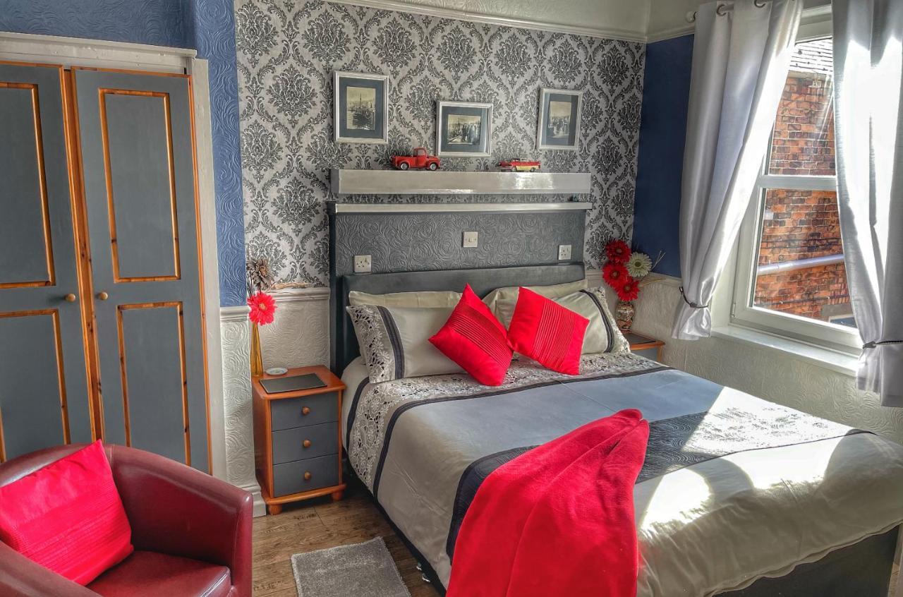 Atlanta Hotel Скарборо Екстер'єр фото
